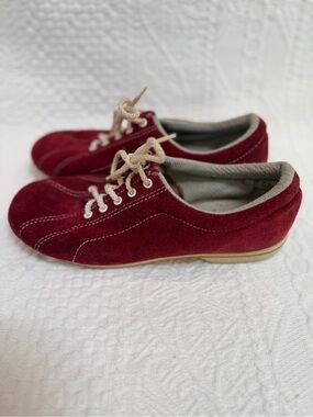 Vintage Endicott Johnson Red Suede Lace Up Shoes Retro Bowling Sneaker Style 6M